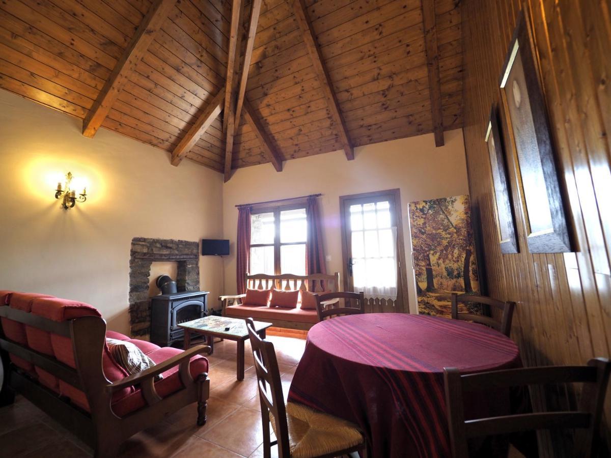 Tres Albares Chalet Lardies